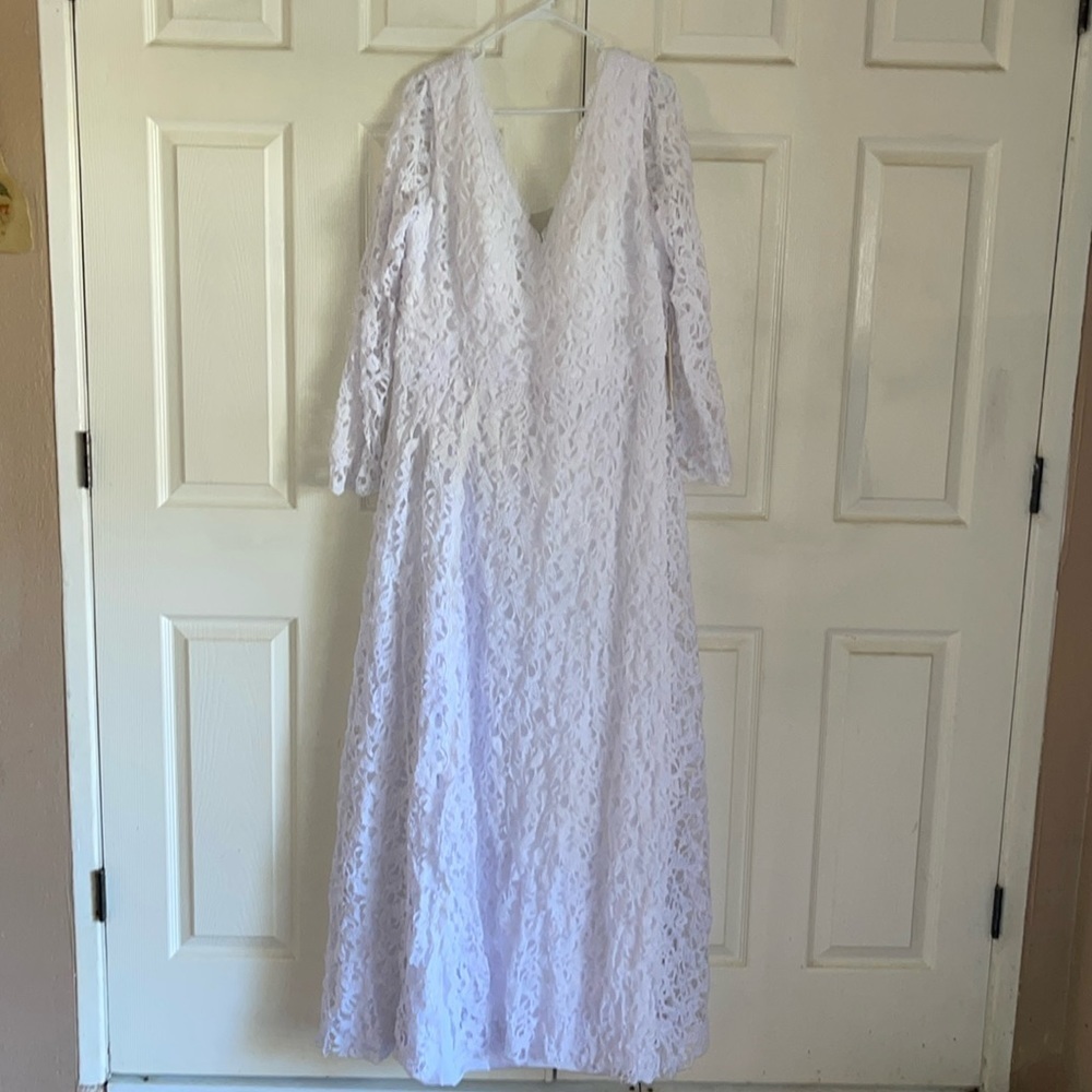 NWT Mingda’s Dress White Crochet Lace Long Sleeve Wedding Dress